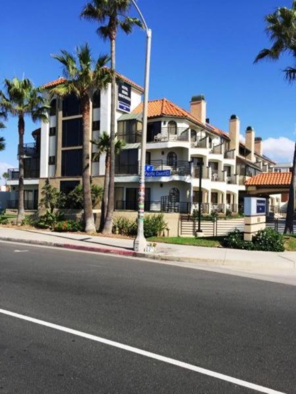 HUNTINGTON BEACH INN image 19